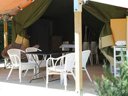 Cliquez pour découvrir toutes les photos de l'HÉBERGEMENT ! tente en toile et bois - camping Flower L'Epi Bleu photo 4