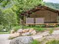 Cliquez pour découvrir toutes les photos de l'HÉBERGEMENT ! tente toile et bois - établissement La Salendrinque photo 5
