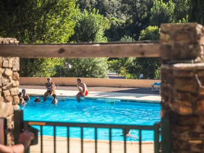 Cliquez pour découvrir toutes les photos de l'ÉTABLISSEMENT ! établissement Du Château De L'Hom photo 20