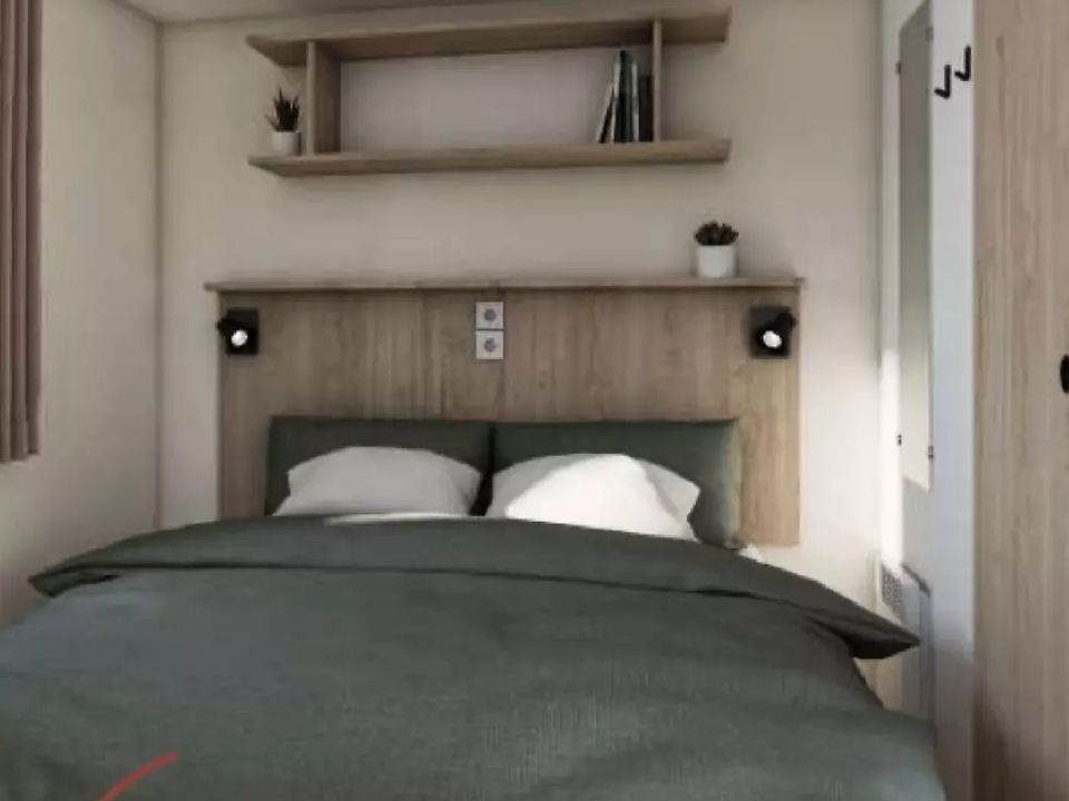 Cliquez pour découvrir toutes les photos de l'HÉBERGEMENT ! mobile_home - Du Château De L'Hom photo 4