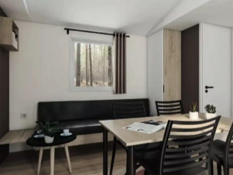 Cliquez pour découvrir toutes les photos de l'HÉBERGEMENT ! mobile_home - Du Château De L'Hom photo 3