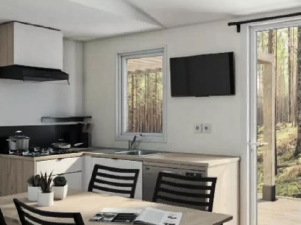 mobile_home - établissement Du Château De L'Hom photo 2