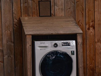 Cliquez pour découvrir toutes les photos de l'HÉBERGEMENT ! tente en toile et bois - Le Camp photo 11