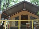 Cliquez pour découvrir toutes les photos de l'HÉBERGEMENT ! tente en toile et bois - camping Le Camp photo 9