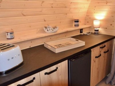 Cliquez pour découvrir toutes les photos de l'HÉBERGEMENT ! hébergement insolite - Des Favards photo 3