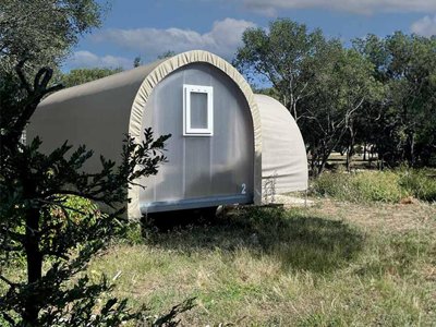 Cliquez pour découvrir toutes les photos de l'HÉBERGEMENT ! hébergement insolite - Les Dolmens photo 5