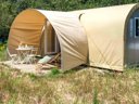 Cliquez pour découvrir toutes les photos de l'HÉBERGEMENT ! hébergement insolite - camping Les Dolmens photo 7
