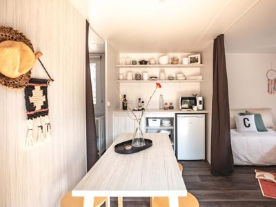 Cliquez pour découvrir toutes les photos de l'HÉBERGEMENT ! bungalow toilé - Les Amarines - Paradis photo 5