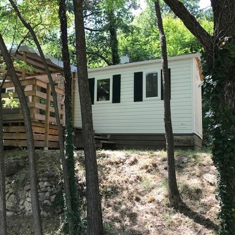 Cliquez pour découvrir toutes les photos de l'HÉBERGEMENT ! mobilhome - Les Castors photo 2