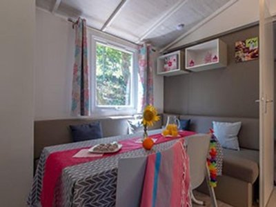Cliquez pour découvrir toutes les photos de l'HÉBERGEMENT ! mobil-home - La Pinède En Provence photo 3
