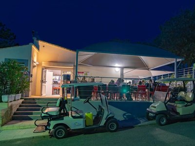 Cliquez pour découvrir toutes les photos de l'ÉTABLISSEMENT ! camping La Pinède En Provence photo 19