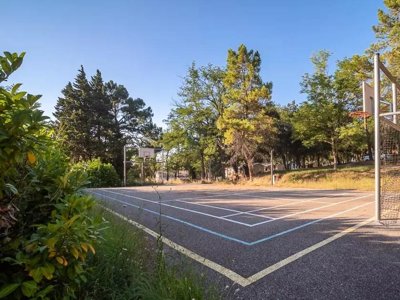 Cliquez pour découvrir toutes les photos de l'ÉTABLISSEMENT ! camping La Pinède En Provence photo 9