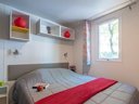 Cliquez pour découvrir toutes les photos de l'HÉBERGEMENT ! mobil-home - camping La Pinède En Provence photo 6