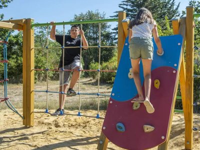 Cliquez pour découvrir toutes les photos de l'ÉTABLISSEMENT ! camping Flower Les Rives De L'Aygues photo 14
