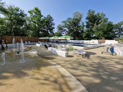 Cliquez pour découvrir toutes les photos de l'ÉTABLISSEMENT ! camping Flower Les Rives De L'Aygues photo 4