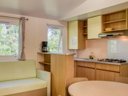 Cliquez pour découvrir toutes les photos de l'HÉBERGEMENT ! mobil-home - camping Flower Les Rives De L'Aygues photo 2
