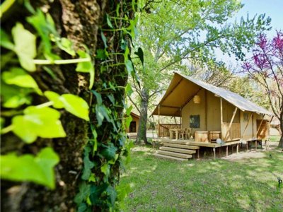 Cliquez pour découvrir toutes les photos de l'ÉTABLISSEMENT ! camping Suze Luxe Nature photo 2