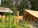 Cliquez pour découvrir toutes les photos de l'HÉBERGEMENT ! lodge - camping Suze Luxe Nature photo 5