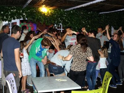 Cliquez pour découvrir toutes les photos de l'ÉTABLISSEMENT ! camping Les Princes D'Orange photo 19