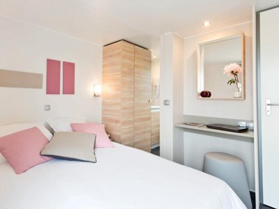 Cliquez pour découvrir toutes les photos de l'HÉBERGEMENT ! mobil-home - Les Princes D'Orange - Ciela Village photo 4