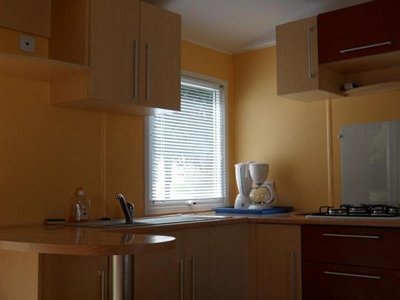 Cliquez pour découvrir toutes les photos de l'HÉBERGEMENT ! mobil-home - La Résidence D'été photo 3