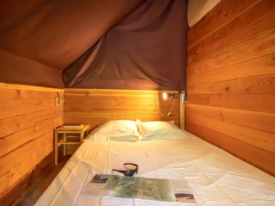 Cliquez pour découvrir toutes les photos de l'HÉBERGEMENT ! lodge - camping Arc En Ciel photo 4