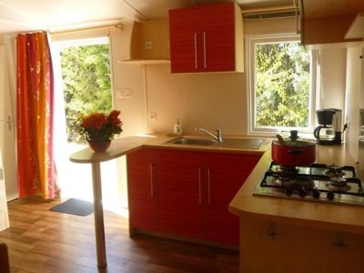 Cliquez pour découvrir toutes les photos de l'HÉBERGEMENT ! mobil-home - Flower Les Paillotes En Ardeche photo 5