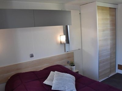 Cliquez pour découvrir toutes les photos de l'HÉBERGEMENT ! mobil-home - La Chêneraie **** photo 5