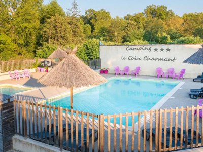 Cliquez pour découvrir toutes les photos de l'ÉTABLISSEMENT ! camping Le Coin Charmant photo 1