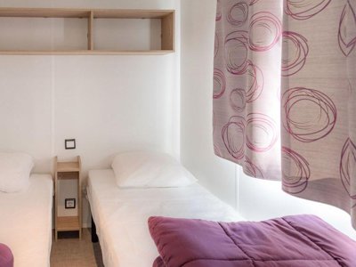 Cliquez pour découvrir toutes les photos de l'HÉBERGEMENT ! mobil-home - Le Coin Charmant photo 4
