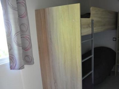 Cliquez pour découvrir toutes les photos de l'HÉBERGEMENT ! mobil-home - Le Coin Charmant photo 3