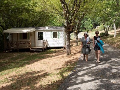 Cliquez pour découvrir toutes les photos de l'HÉBERGEMENT ! mobil-home - Le Valenty photo 7