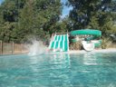 Camping Pas Cher vous présente avec son site Officiel campingpascher.fr, le Camping Le Valenty classé 3 étoiles, situé sur la commune de Soturac dans le département Lot (Midi Pyrénées) en France. Le camping Le Valenty, vous présente un hébergement de type bungalow toilé de 25 m² pour 4 personnes. Le camping Le Valenty vous propose du dimanche 13 septembre au dimanche 20 septembre 2026 pour 7 nuits à 435€. Cette location propose 82 dates différentes pour réserver votre séjour. Découvrez également les 15 autres gammes d'hébergements du camping. Parc aquatique, Piscine extérieure, Animations familiales, Aire de jeux enfants, Baby-foot, Canoë-kayak, Centre équestre, Court de tennis, Ping-pong, Piscine, Pétanque, Structure gonflable enfants, Terrain de football, Terrain de volley-ball, Terrain multisports,... En savoir plus : cliquez-ICI.