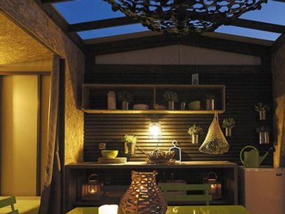 Cliquez pour découvrir toutes les photos de l'HÉBERGEMENT ! bungalow toilé - Les Châtaigniers photo 9