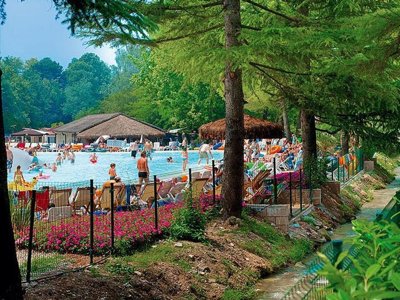 Cliquez pour découvrir toutes les photos de l'ÉTABLISSEMENT ! camping Hu Altomincio Village photo 6
