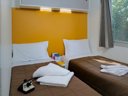 Cliquez pour découvrir toutes les photos de l'HÉBERGEMENT ! mobil-home - camping Hu Altomincio Village photo 5