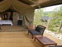 Cliquez pour découvrir toutes les photos de l'HÉBERGEMENT ! tente en toile et bois - camping Aux Lodges Du Mas De Nadal photo 2