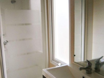Cliquez pour découvrir toutes les photos de l'HÉBERGEMENT ! mobil-home - La Drobie photo 4