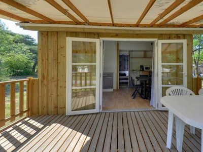 Cliquez pour découvrir toutes les photos de l'HÉBERGEMENT ! mobil-home - Le Petit Liou - Sites Et Paysages photo 2