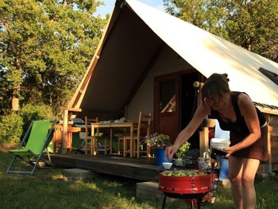 Cliquez pour découvrir toutes les photos de l'ÉTABLISSEMENT ! camping Le Petit Liou - Sites Et Paysages photo 7
