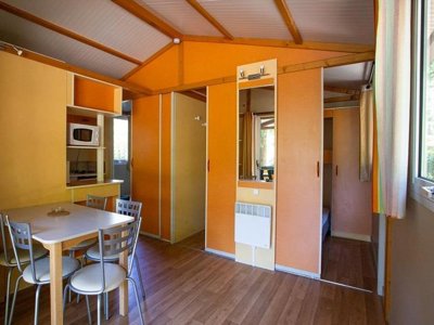 Cliquez pour découvrir toutes les photos de l'HÉBERGEMENT ! chalet - Sites Et Paysages - La Marette photo 3