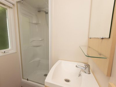 Cliquez pour découvrir toutes les photos de l'HÉBERGEMENT ! mobil-home - Alpes Dauphine photo 3