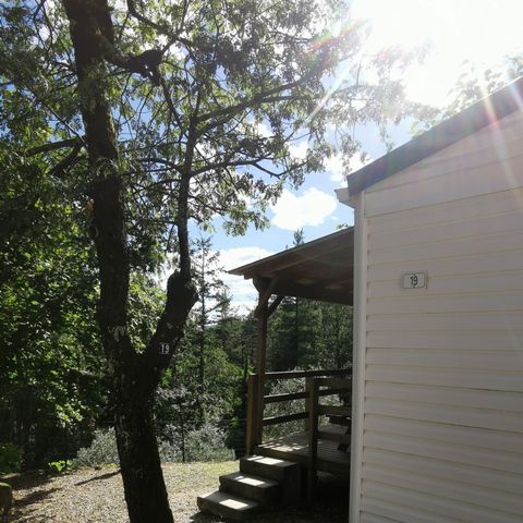 Cliquez pour découvrir toutes les photos de l'HÉBERGEMENT ! mobilhome - Ushuaïa Village Les Pins D'Ucel photo 2