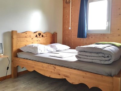 Cliquez pour découvrir toutes les photos de l'HÉBERGEMENT ! chalet - Champ La Chèvre photo 4
