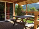 Cliquez pour découvrir toutes les photos de l'HÉBERGEMENT ! chalet - camping Champ La Chèvre photo 2