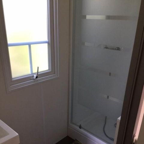 Cliquez pour découvrir toutes les photos de l'HÉBERGEMENT ! mobilhome - Le Douzou photo 4
