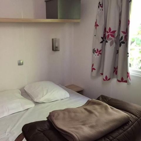 Cliquez pour découvrir toutes les photos de l'HÉBERGEMENT ! mobilhome - Le Douzou photo 5