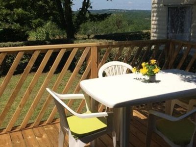 Cliquez pour découvrir toutes les photos de l'HÉBERGEMENT ! mobil-home - Le Daguet photo 2