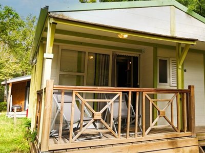 Cliquez pour découvrir toutes les photos de l'HÉBERGEMENT ! chalet - Les Pialades photo 3