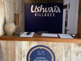 Camping Pas Cher vous présente avec son site Officiel campingpascher.fr, le Camping Ushuaïa Villages Les Pialades classé 3 étoiles, situé sur la commune de Nabirat dans le département Dordogne (Aquitaine) en France. Le camping Ushuaïa Villages Les Pialades vous propose un hébergement de type chalet pour 4 personnes. L'établissement vous propose 16 autres types d'hébergements. Découvrez tous nos séjours à petits prix dans la commune et aux alentours de Nabirat du département : Dordogne (Aquitaine). Les Avis clients pour le Camping Ushuaïa Villages Les Pialades sont excellents avec une note moyenne de 10 sur 10. Piscine chauffée, Piscine extérieure, Animation ados, Animation enfants, Animations familiales, Aire de jeux enfants, Baby-foot, Flipper, Ping-pong, Piscine, Pétanque, Salle de jeux vidéo, Terrain de volley-ball, Bar, Dépôt de pain, Restaurant, Snack/Bar, Épicerie,... En savoir plus : cliquez-ICI.